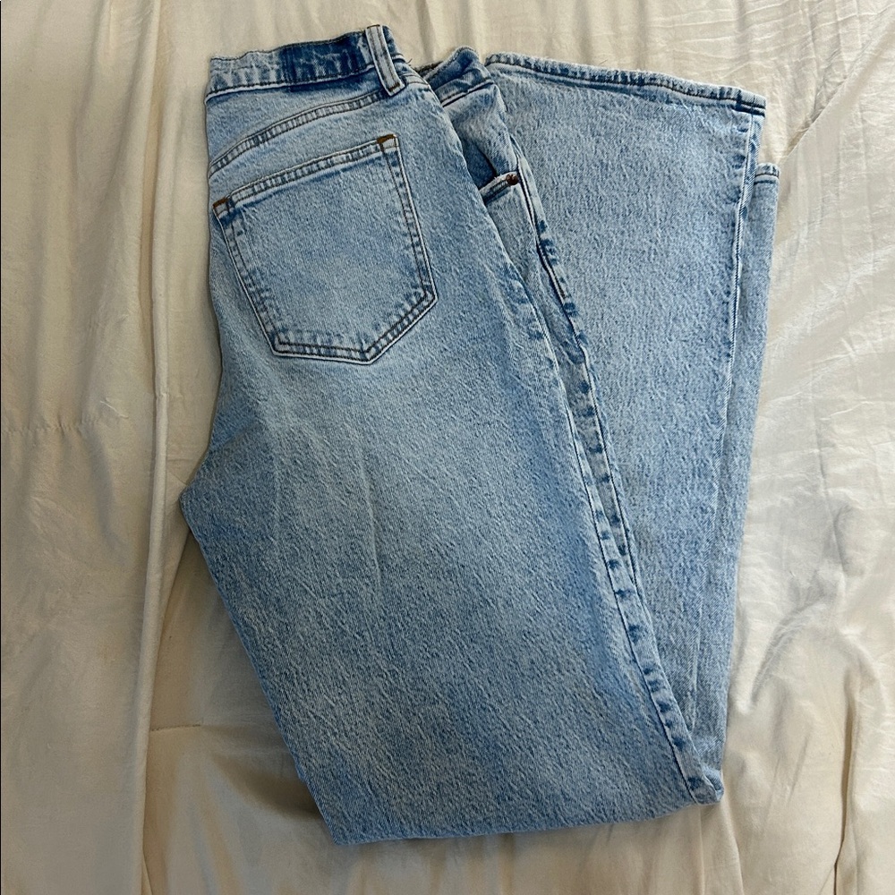 Abercrombie & Fitch Light wash The 90’s baggy low rise 27/4L curve love
